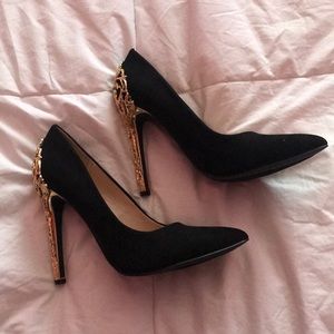 JUST FAB BLACK HEELS — (SARINA)  NEVER WORN
